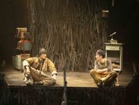 安田顕と林遣都のふたり芝居『死の笛』が開幕　オフィシャルレポート＆舞台写真が到着