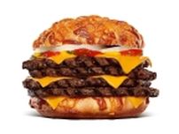 バーガーキング、「アグリー ザ･ワンパウンダー」4月26日発売、“超大型チーズバーガー”ビーフパティ4枚とチェダーチーズ6枚使用、「アメリカン スモーキーチキン」GW割引も実施