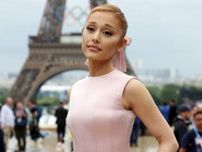 「噂、マジだったんだ！」パリ五輪開会式に現われた日本でも大人気の“米歌姫”にX大興奮！「やばい可愛すぎる」「お人形みたい」