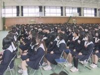 コロナ禍の中での入学組…東海3県の多くの公立高校で卒業式 5類移行後初で4年ぶりに校歌斉唱の学校も