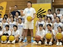 バスケ日本代表・富永啓生が中高生に指導「少しでもアドバイスになればいいな」