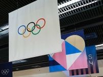 ドーピング疑惑渦中の中国競泳選手団にパリ入り後早くも検査２００回の〝厳重監視網〟