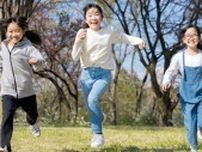 子どもの近視を抑制できる｢外遊び｣の一石二鳥 ｢義務化｣した台湾では子どもの近視率が低下　