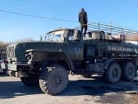 ロシア軍の車列が壊滅 すさまじい「ドローン攻撃」の映像をウクライナが公開 兵站輸送に痛撃か