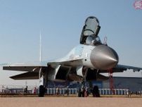 ロシア最新戦闘機の「保険」がもはや本命に!? 増備続くスホーイvsウクライナのF-16