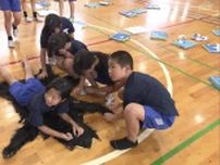 クマの生態「家族にも伝えたい」相次ぐ被害で小学生に特別授業　福島