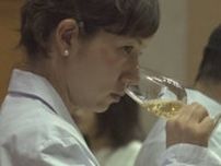 ワインの一大産地で品評会　69点のワインが出品　色や香り 味わいを審査