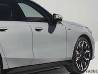 なぜ「グリップ型」のドアハンドルは少なくなった？ BMW新型5シリーズも新たに「フラット型」で登場 デザインの流行だけではないその理由とは