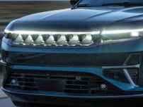まもなく世界初公開！ 600馬力の“最速ジープ” 大型電動SUV 新型ジープ「ワゴニアS」ってどんなクルマ!?