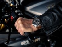 高級時計ブランド×英国最大のバイクブランドが送り出す「コラボウォッチ＆バイク」が文句なしにカッコいい！ バイク購入者のみの特別Ver.も