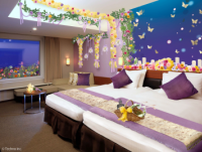 東京ベイ舞浜ホテル　 光り輝く花束が導く、カラフルな花々と緑が織りなす心癒される空間 「グローイングフラワールーム」宿泊プランを期間限定で販売