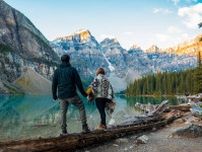 【カナダ】神秘的な湖の大自然あふれる「カナディアンロッキー」の絶景スポット10選