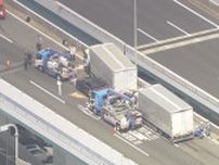 【速報】阪神高速湾岸線で5台が絡む玉突き事故　大型トラック運転の男性が意識不明の重体　3人軽傷