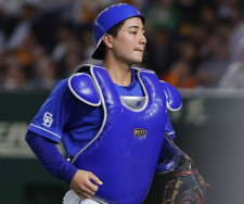 中日・石伊雄太　正捕手を目指して／第一歩を踏み出した