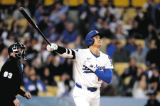 「大谷翔平が完全破壊だ！」 ６号先頭打者弾、地元局実況は絶叫 解説者も「何と言うか…ボールを消滅させましたね」