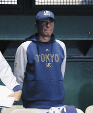 ヤクルト・高津監督、守乱響いた敗戦にがっくり…「エラーの失点は非常にダメージが大きい」