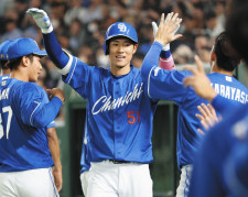 中日・上林誠知、2019年7月以来の1試合2発　「軸足に体重が乗っていないぞ」松中コーチの助言を瞬時に実践「意識を変えた結果、球も見えた」