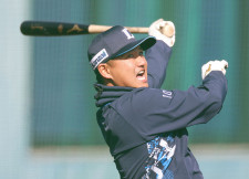 寝坊で3軍降格の佐藤龍世はかわいい方？　集合時間に女性と「ベッドイン」、30回以上遅刻した“ツワモノ”も…不適切にもほどがある選手列伝
