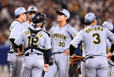 阪神・門別　また六回投げきれず　悔し５回２／３を４失点　２死から死球、四球で交代「申し訳ない」