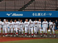 広陵、初戦敗退で来春センバツ絶望的 中国大会1回戦で高川学園に屈する、序盤に大量失点