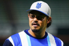 不振で抹消…宮崎敏郎が苦しむ“30代後半の壁”　ズレる感覚、村田Cが語る実体験