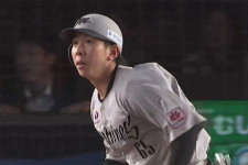 軽く振って「打球エグ」　ロッテ19歳の豪快弾に驚愕「日本代表になれるポテンシャル」
