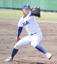 【高校野球】今秋ドラフト候補の滝川・新井瑛太、報徳相手に自己最速１５２キロ　巨人スカウト「二刀流の可能性感じる」