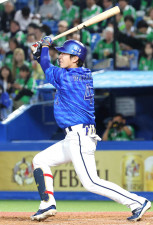 【ＤｅＮＡ】度会隆輝が気持ち切り替え「明日全力で勝ちにいきます」思い出の地・神宮で初アーチも空砲に…