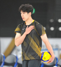 第２セットも愛知が連取　ＲＳ４位から下克上へ　高橋藍擁するサントリーに２５―２１…ＳＶリーグ男子決勝