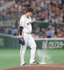 【巨人】７回から登板の横川凱が４四球で３失点と誤算　１−６とリードを広げられる