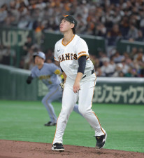 【巨人】先発・井上温大、３回８安打６失点で無念の降板　初回に岡本和真が負傷退場のアクシデント