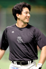 【ソフトバンク】首痛の栗原陵矢が「３番・三塁」で４試合ぶりにスタメン復帰