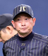 【オリックス】岸田護監督の４４歳のバースデーにナインが結束　水本ヘッドコーチ「すごくいい思い出が残る誕生日にしようや！」