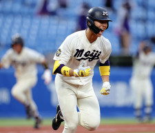 【大学野球】明大・内海優太がまたもＶ打　兄はホンダ鈴鹿　弟は大阪桐蔭で活躍　３兄弟の共通項に「うーん」