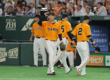 【巨人】先発・山崎伊織、５回１０安打４失点、１０７球で降板「ゲームを作れず申し訳ない」