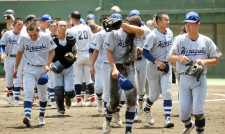 【高校野球】横浜に金星まで「あと１球」　平塚学園の指揮官が「阿部葉太敬遠」を指示しなかった理由