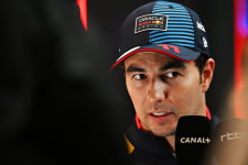 F1浪人ペレスに伸びる複数の触手……移籍先候補はキャデラックだけじゃない？