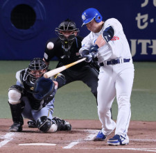 【中日】井上監督、不振で６番降格の細川成也が待望の２号「これからの得点源として大きな１発」