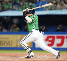 【ヤクルト】山田哲人７戦ぶり適時打で勝ち越し　２死満塁しのいだ山野に今季初勝利の権利届ける