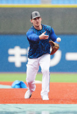 巨人戸郷翔征、DeNAオースティン、楽天渡辺翔太ら登録　中日は大量８人入れ替え／５日公示