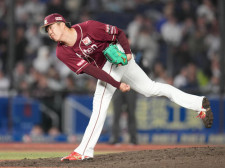 【楽天】２番手の松井友飛が完璧リリーフ　２回20球で無安打無失点３奪三振　３試合連続無失点