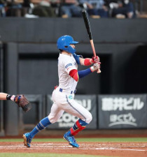 【日本ハム】五十幡亮汰が九里亜蓮から先制打！「打つ方は期待してない」新庄監督も笑顔