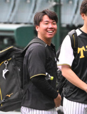 【球宴】阪神村上頌樹が巨人山崎伊織を抜き１位　DeNAバウアーは５位　中間発表セ選手順位一覧