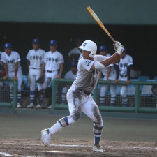 【高校野球】豊橋中央のプロ注目・松井蓮太朗がＶ打　高橋大喜地は９者連続含む17奪三振／愛知