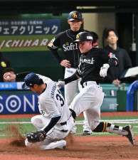 ソフトバンク、連勝は5でストップ　序盤の4失点が重く響いた黒星　打線も栗原陵矢のソロ本塁打のみ