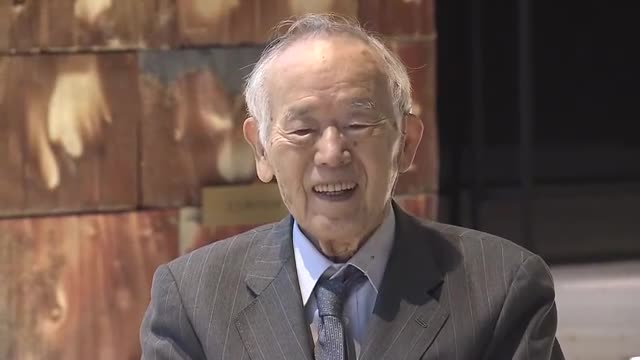 人間国宝備前焼伊勢崎淳 備前焼の人間国宝・伊勢崎淳さん（89）文化功労者に…首相官邸