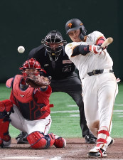 球界ここだけの話　巨人・増田陸を救った師匠のバット　ロッカールームで「勇人さん、力をお借りします！」