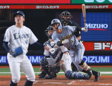 阪神・熊谷敬宥、先制打も四回の犠打失敗に「意味ないですね」