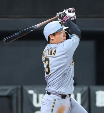 阪神・大山悠輔、3号決勝弾で4連勝に導く　長嶋茂雄さんに捧ぐ虎の背番号「3」の一発