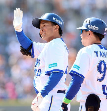 DeNA、勝又温史がプロ初スタメンでプロ初安打　巨人・グリフィンから中前打放つ